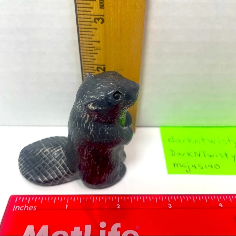 NWOT Vintage The Wolf Sculptures Canada Soapstone Beaver - Picture 13 of 16